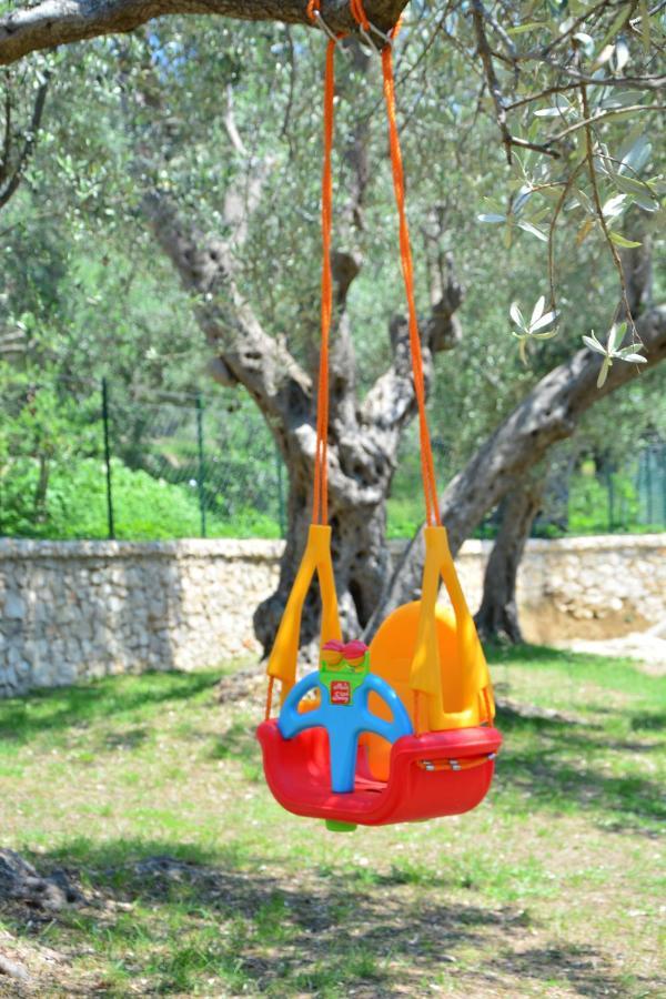 אולסינץ' Olea Cottage מראה חיצוני תמונה